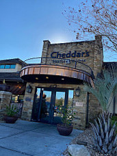 Cheddar's Scratch Kitchen