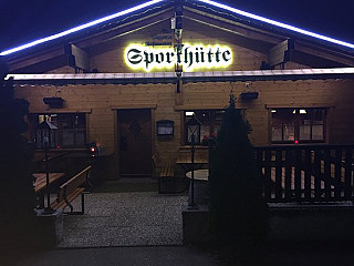 Sporthutte