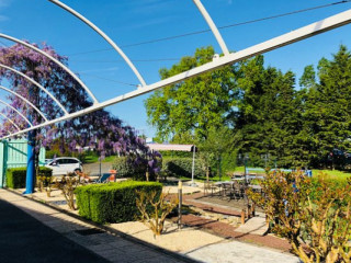 Au Relais Des Lilas