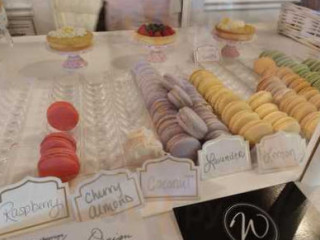 La Mademoiselle Macaron