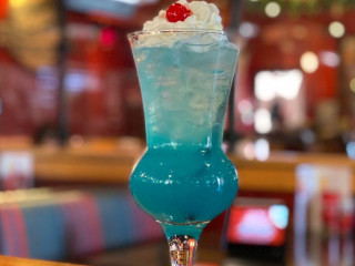 Red Robin Gourmet Burgers And Brews