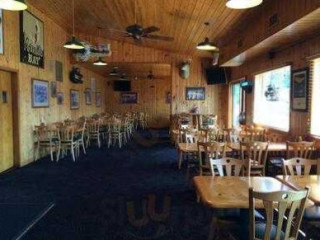 Moonlite Bay Family Restaurant