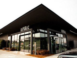 Republic Gastropub