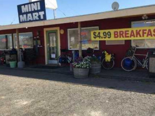 Columbia River Country Store