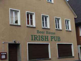 Irish Pub