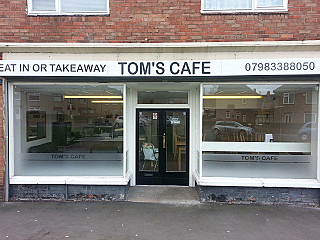 Tom's Cafe