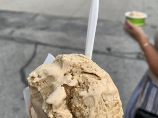 Ted Wally's Ultra-premium Ice Cream