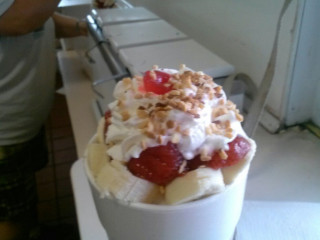 Banana Split Heaven