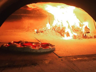 Fire Artisan Pizza