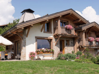 Le Chalet De L'ancolie