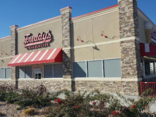 Freddy's Frozen Custard Steakburgers