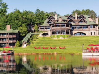 Artisans At The Lake Placid Lodge