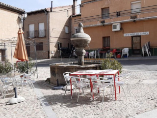 Ambigú Je Asados, Guisos Con Sabor A Pueblo, Carnes Avileñas, Huevos De Oca Valle Corneja Cara Norte Gredos