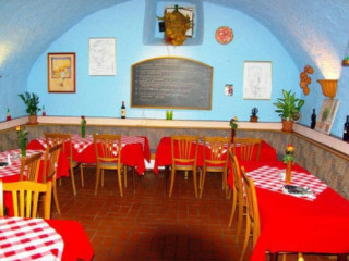 Pizzeria La Grotta