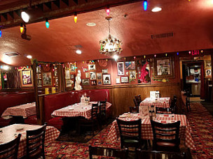 Buca Di Beppo Italian