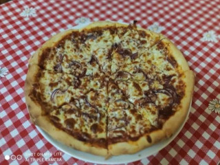 Domi Falatozó Pizzéria