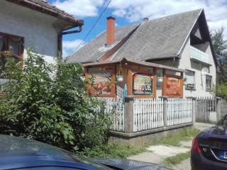Falusi Vendégasztal Házi Disznótoros