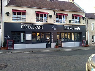 Les Gourmets