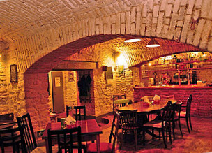 Evening Cafe Souterrain