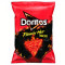 Doritos Flamin 'Forró Nacho Sajt