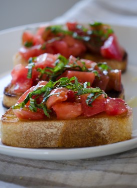 Bruschetta Paradicsommal