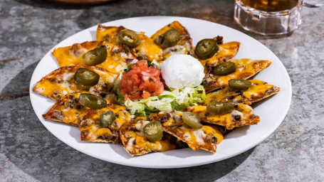 Klasszikus Nachos Marhahússal