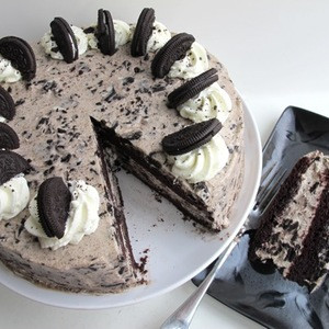 Oreo Süti Torta