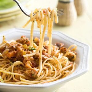 Csirke Bolognese